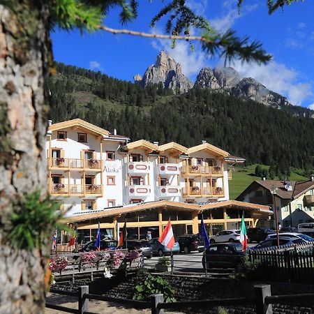 Hotel Chalet Alaska Pozza di Fassa Esterno foto