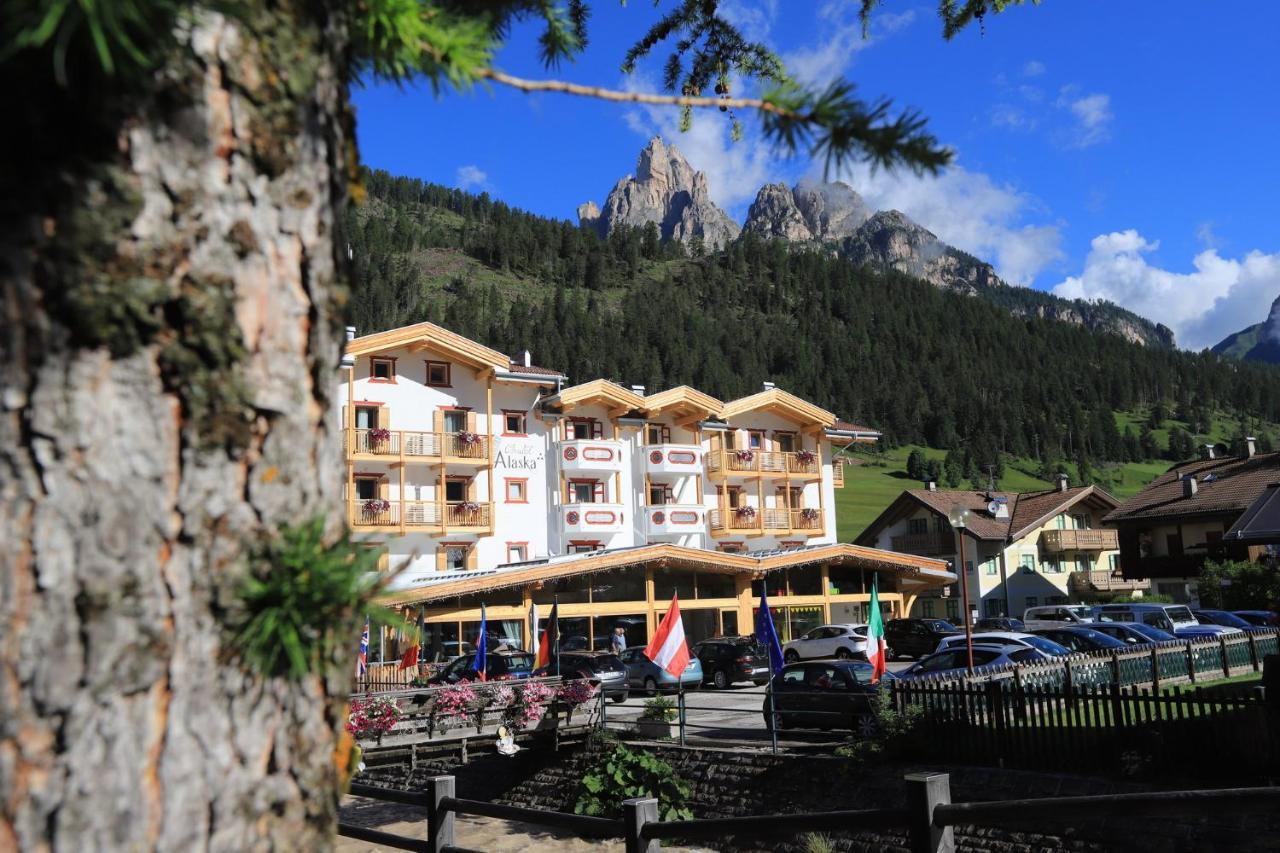 Hotel Chalet Alaska Pozza di Fassa Esterno foto