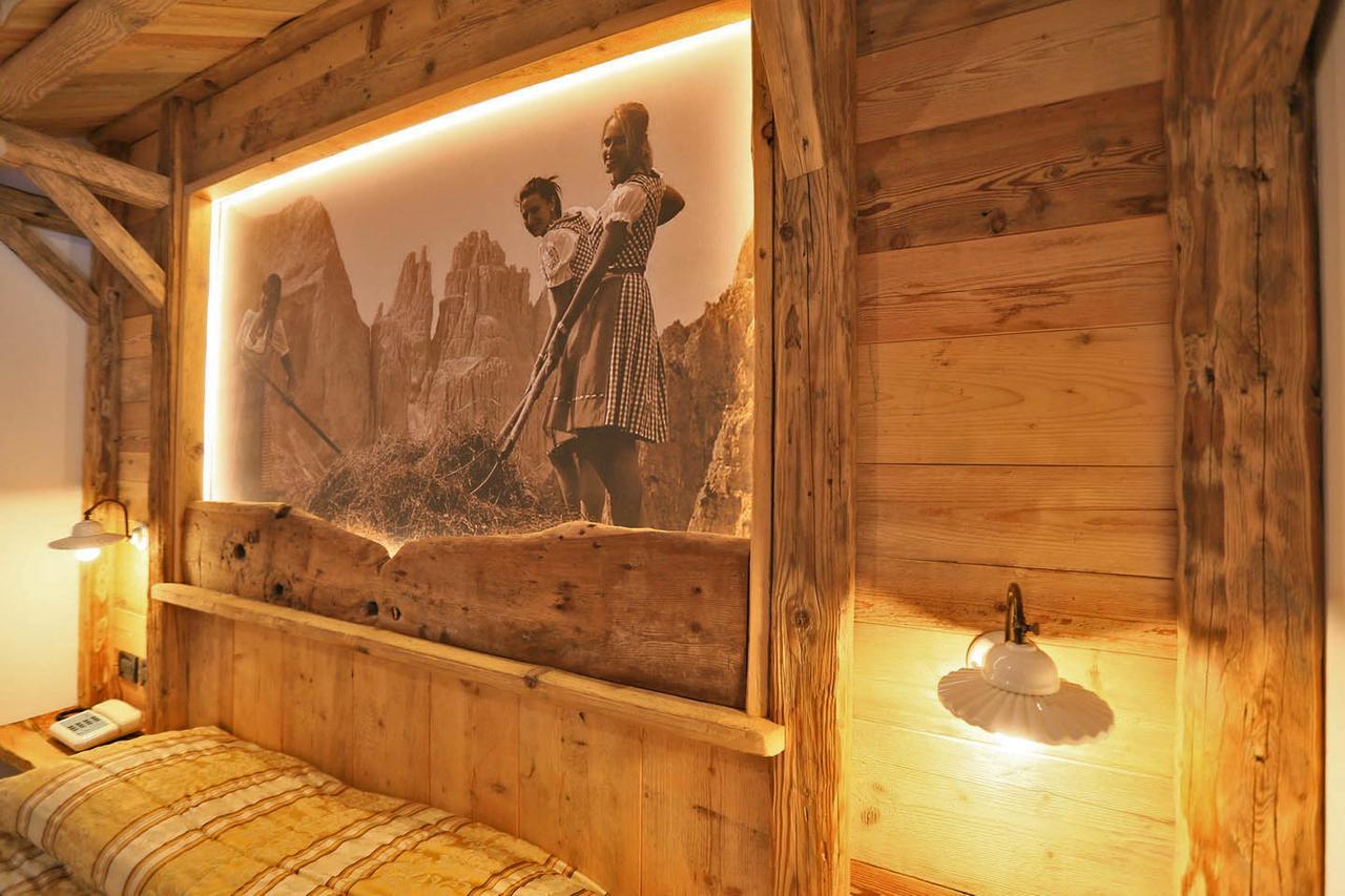 Hotel Chalet Alaska Pozza di Fassa Esterno foto